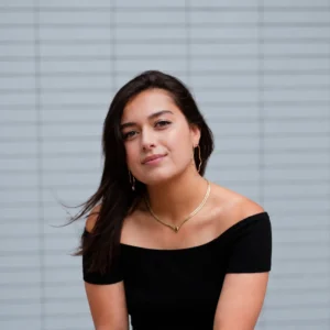 Claire Bateman, Photographe et styliste d’intérieur chez Studio Renders